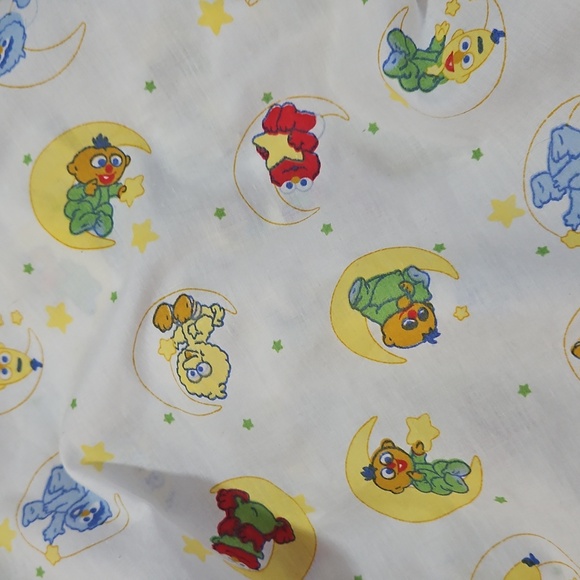 Vintage Baby Sesame Street‎ 2008 Fitted Crib Sheet - Picture 1 of 2